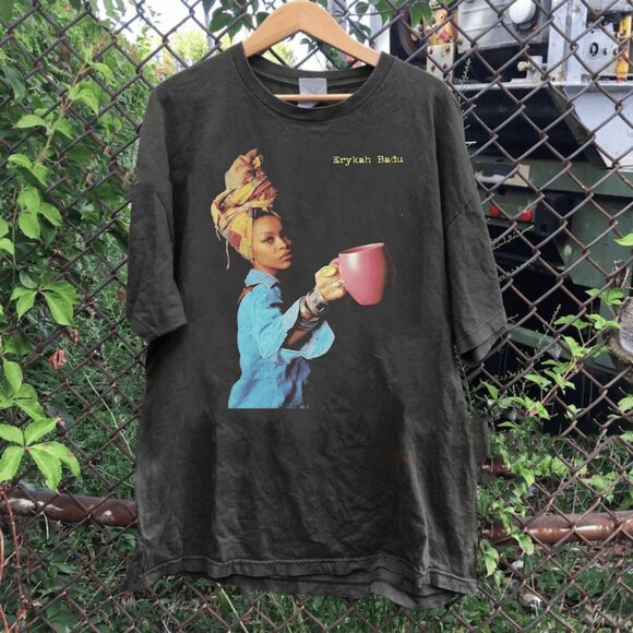 Tops - Erykah Badu Erykah Badu Unfollow Me Album Erykah shirt retro vintage vtg